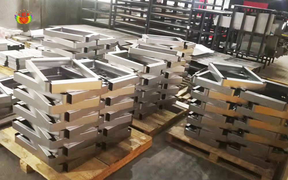 操作臺(tái)鈑金生產(chǎn)工藝照片