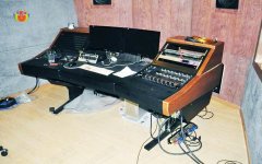 調(diào)音臺和控制臺的區(qū)別有哪些？