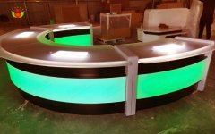 演播室的控制臺(tái)有什么作用？